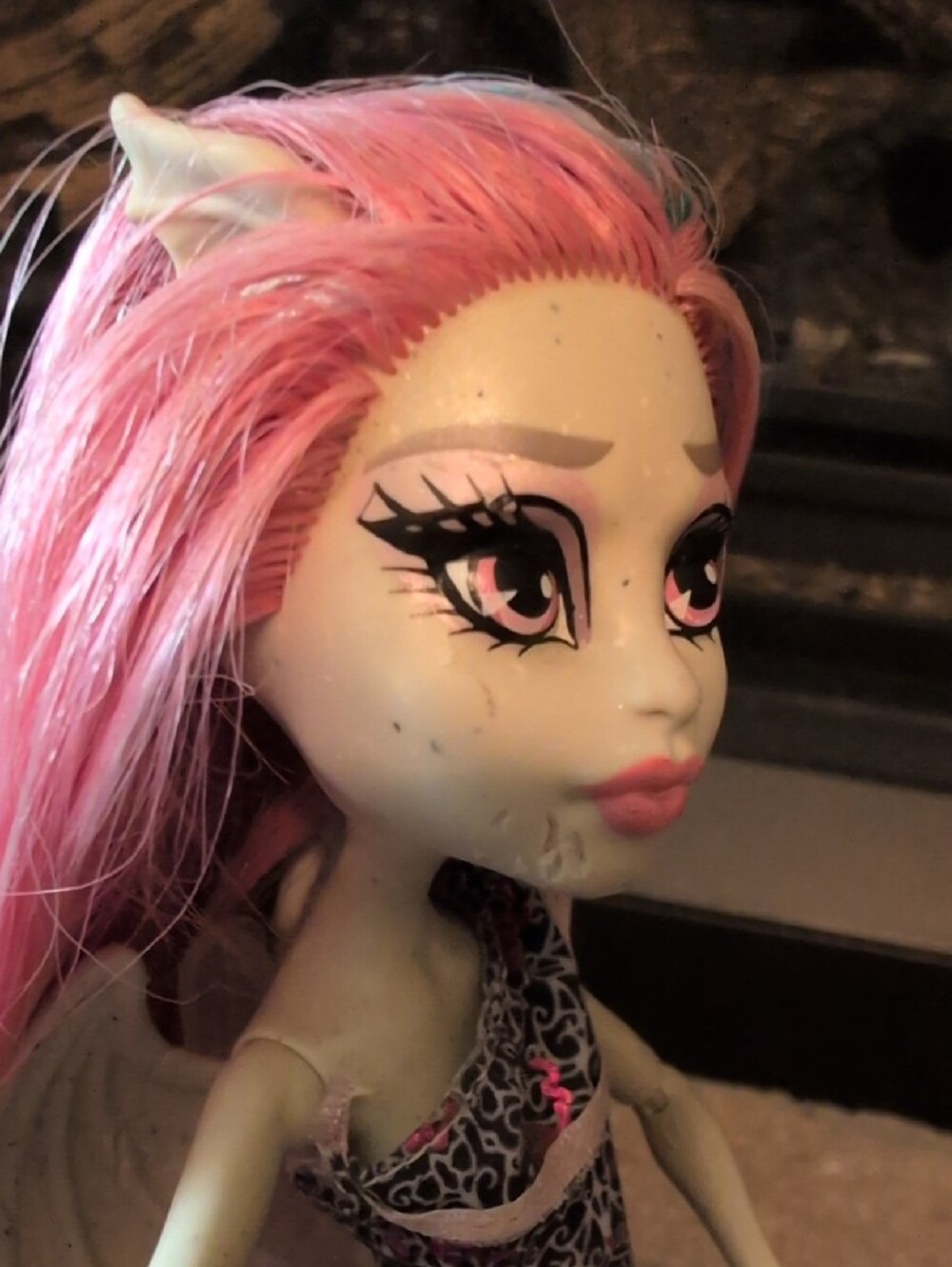 MH Rochelle Goyle Lot - Picture 8 of 8